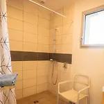 Le Rucher בית נופש